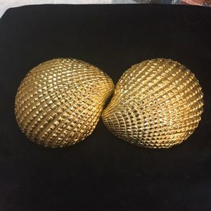 Vintage Douglas Paquette Signed Shell Belt Buckle